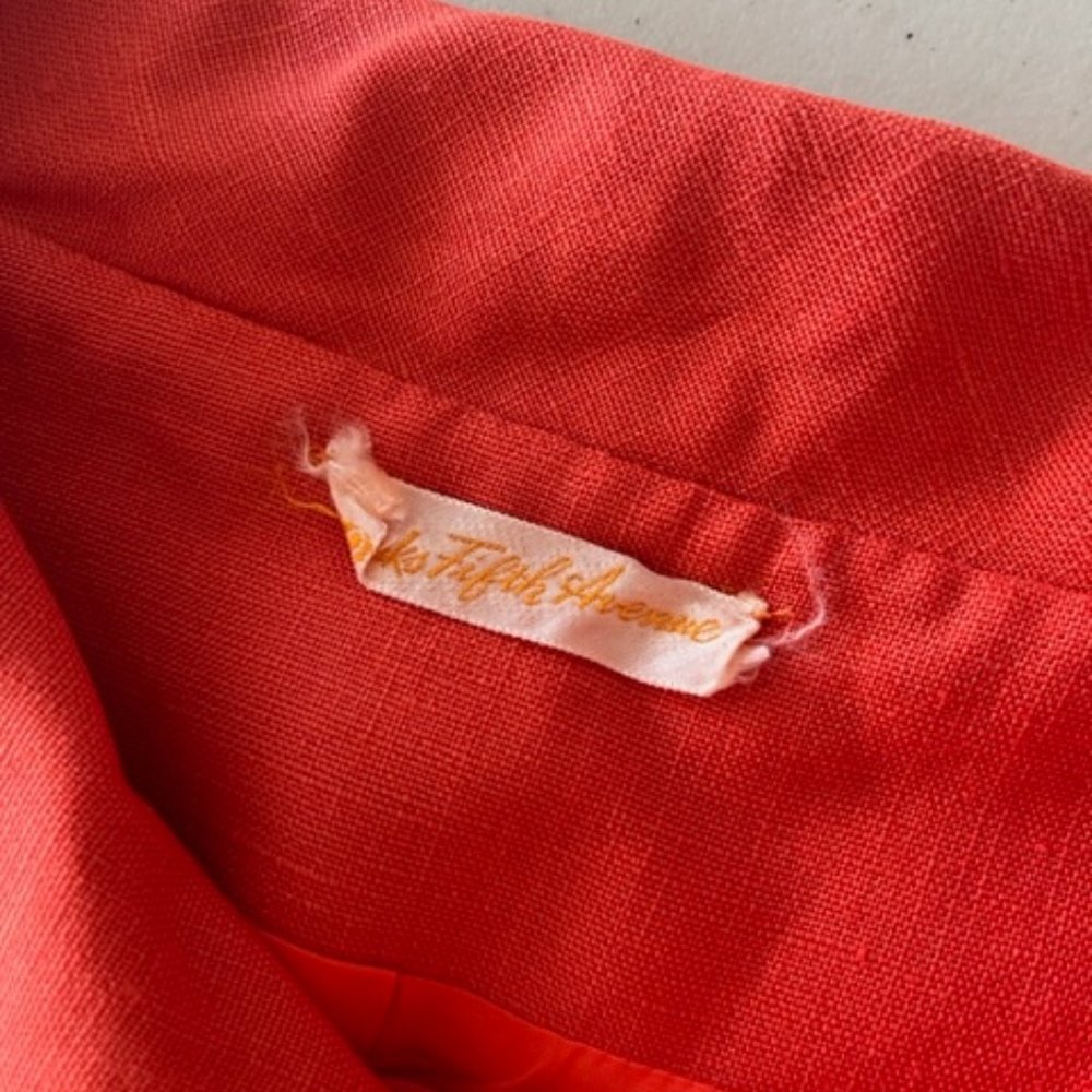 Saks Fifth Avenue Vintage Linen Skirt Suit (EXCELLENT - LIKE NEW) - Picture 9 of 15